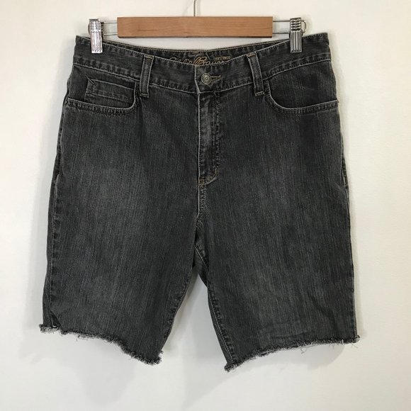 Eddie Bauer Gray Cut Off Shorts 8R Mid Rise Denim Jean Raw Edge Cotton - Picture 1 of 10